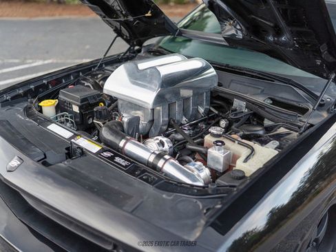 Used 2009 Dodge Challenger SRT8 w/ SRT Option Group II image 17