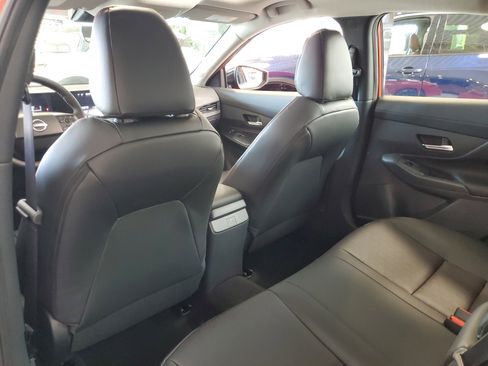 New 2026 Nissan Sentra SR w/ SR Premium Package FWD image 27