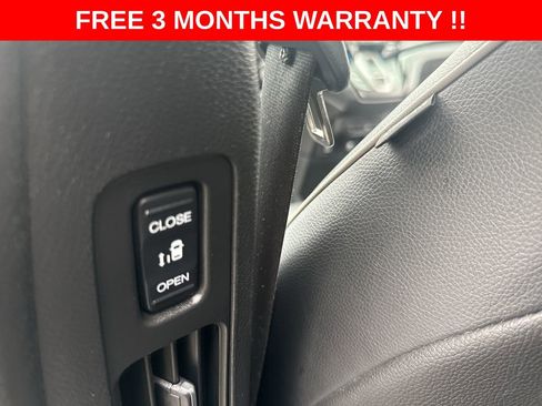 Used 2023 Honda Odyssey Elite image 31
