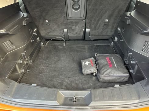 Used 2020 Nissan Rogue SV image 37