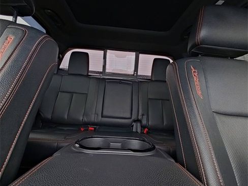 Used 2021 Nissan Titan PRO-4X w/ Pro-4x Convenience Package image 27