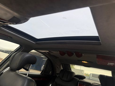 Used 2005 Maybach 57 RWD image 34