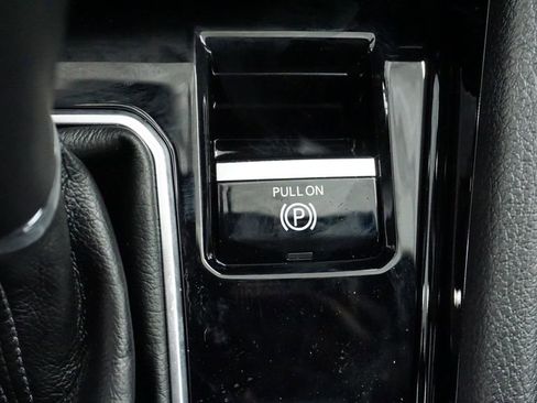 New 2026 Jeep Compass Latitude AWD/4WD image 38