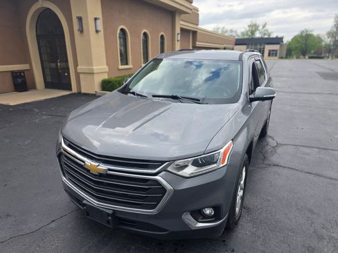 Used 2019 Chevrolet Traverse LT FWD image 13