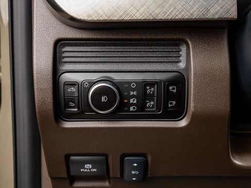 Used 2026 Ford F250 King Ranch w/ Chrome Package image 22