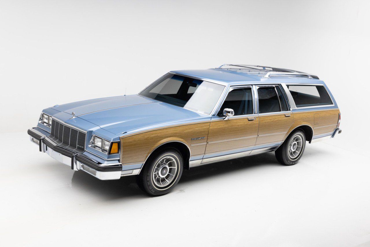 Used 1990 Buick Le Sabre Estate RWD image 1