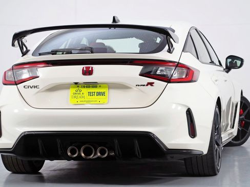 Used 2024 Honda Civic Type R image 4