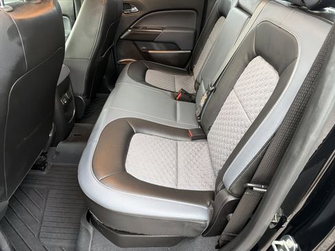 Used 2020 Chevrolet Colorado Z71 image 21