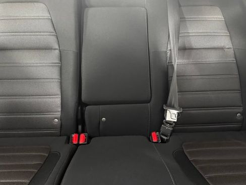 Used 2018 Honda CR-V EX image 16