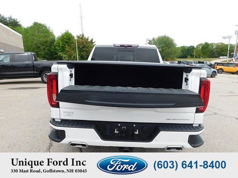 Used 2022 GMC Sierra 1500 Denali AWD/4WD image 8