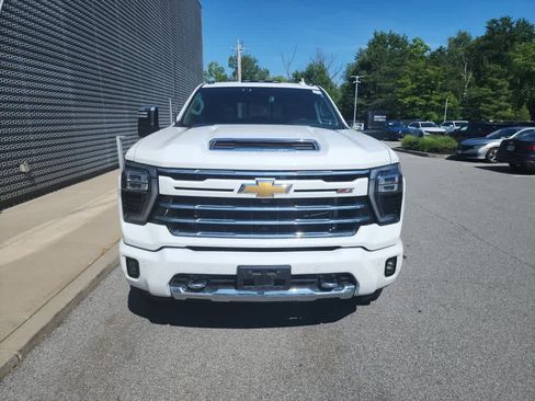 Used 2025 Chevrolet Silverado 2500 LTZ w/ Z71 Chrome Sport Edition AWD/4WD image 14
