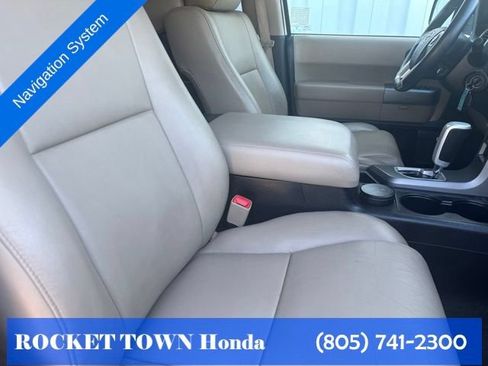 Used 2017 Toyota Sequoia Limited w/ Safety & Convenience Package AWD/4WD image 15