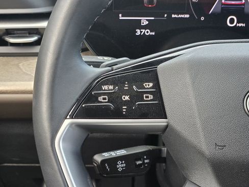 Certified 2025 Audi Q5 Premium Plus w/ Premium Plus AWD/4WD image 36