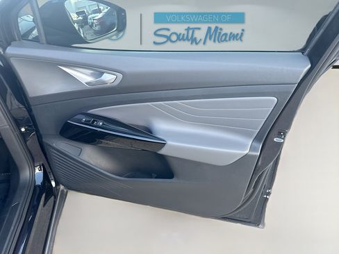 Used 2024 Volkswagen ID.4 S RWD image 34