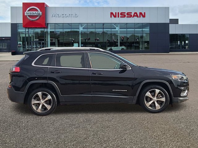 Used 2019 Jeep Cherokee Limited FWD image 8