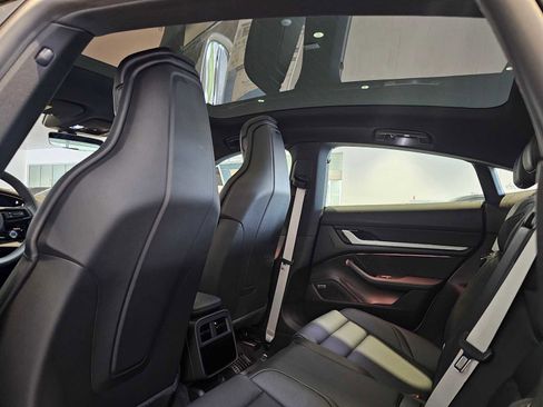 New 2025 Porsche Taycan image 20