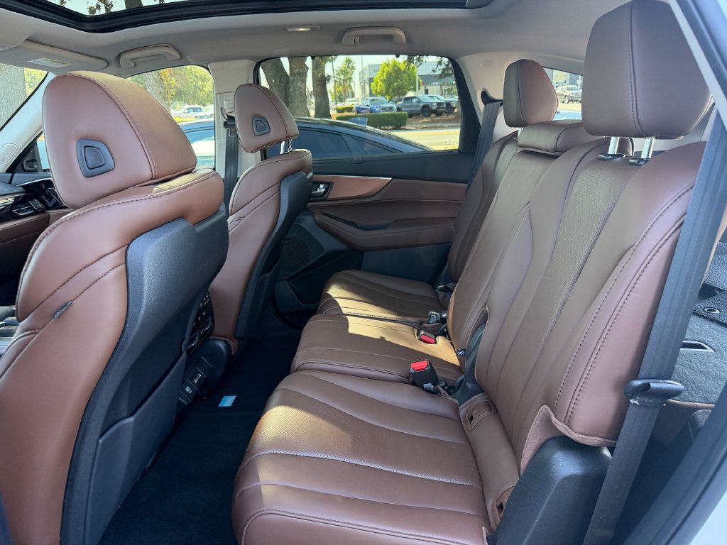 Used 2023 Acura MDX w/ Technology Package AWD/4WD image 25