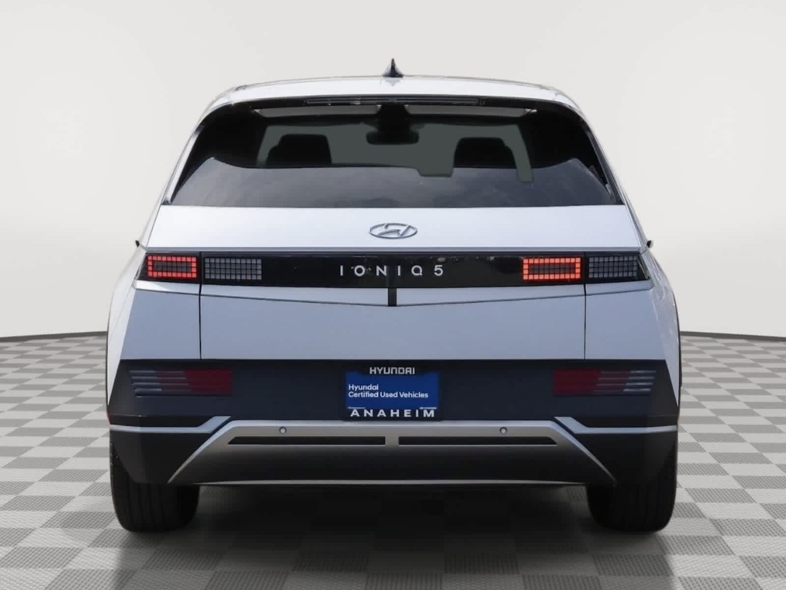 Used 2024 Hyundai Ioniq 5 SEL RWD image 8