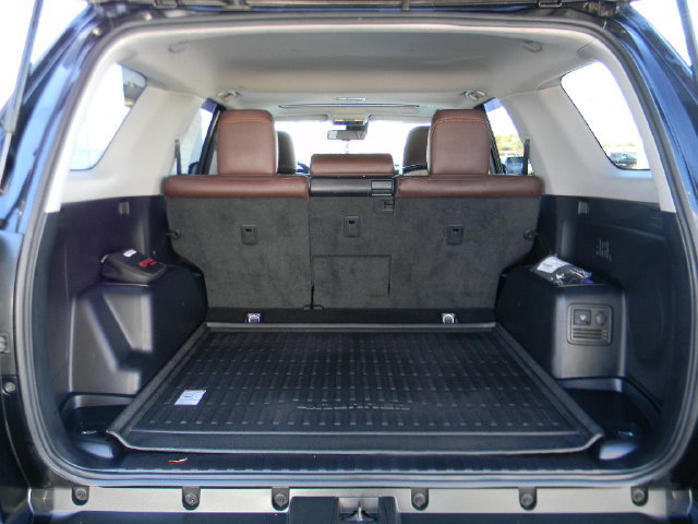 Used 2024 Toyota 4Runner Limited AWD/4WD image 24