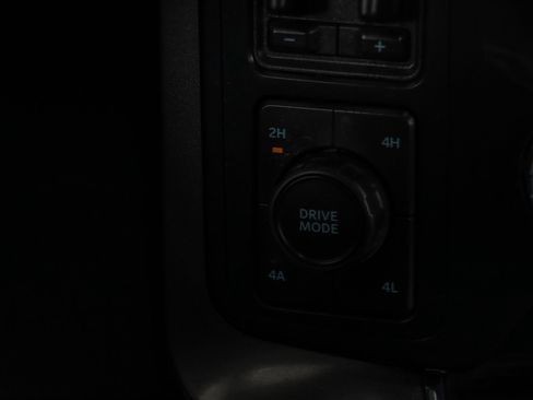 Used 2023 Ford F150 Lariat w/ Equipment Group 502A High AWD/4WD image 23