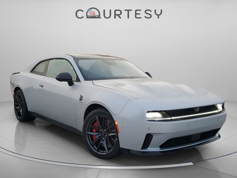 New 2024 Dodge Charger Scat Pack w/ Plus Group image 4