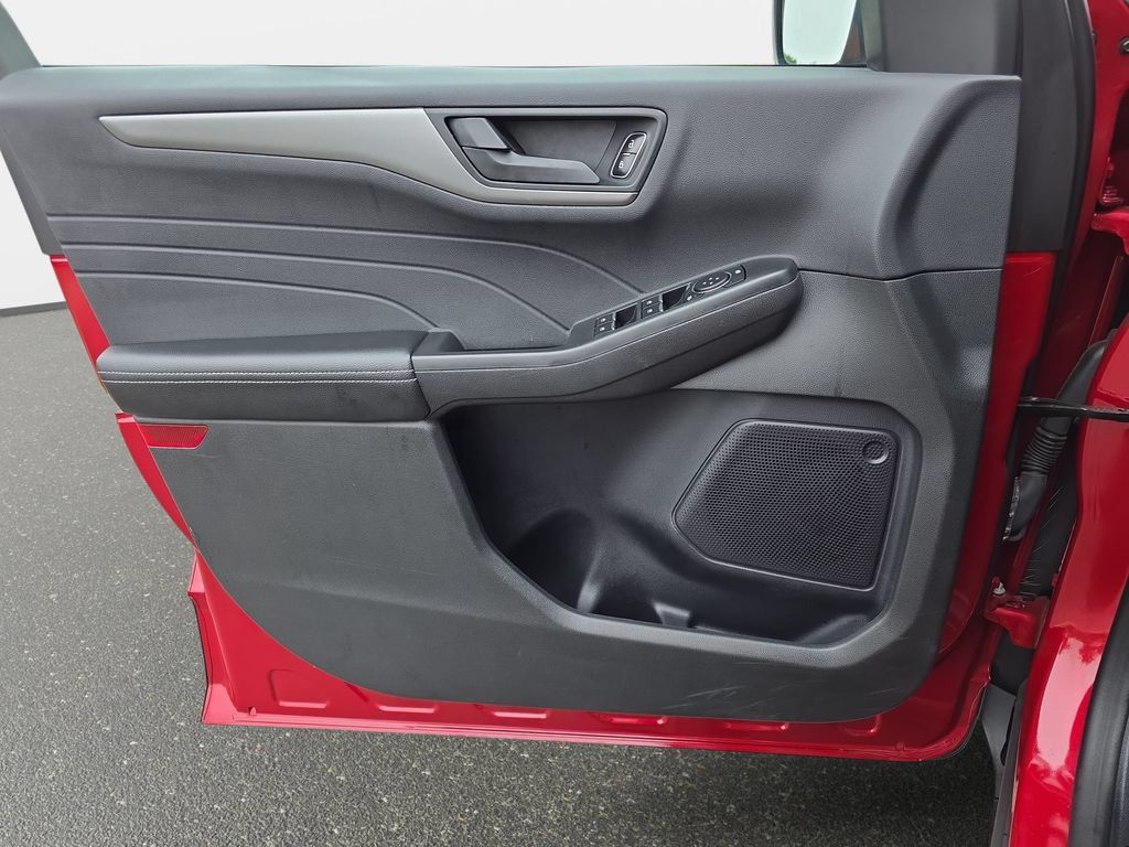 Certified 2023 Ford Escape Active FWD image 25