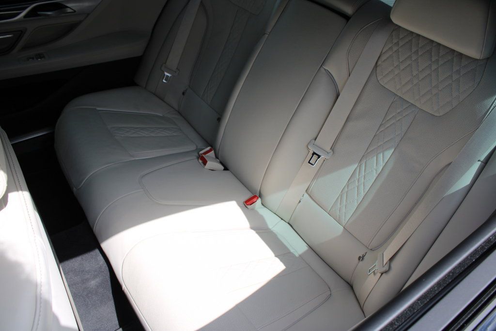 Used 2021 BMW 740i w/ M Sport Package RWD image 16