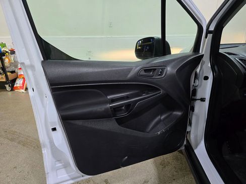 Used 2016 Ford Transit Connect XL image 21