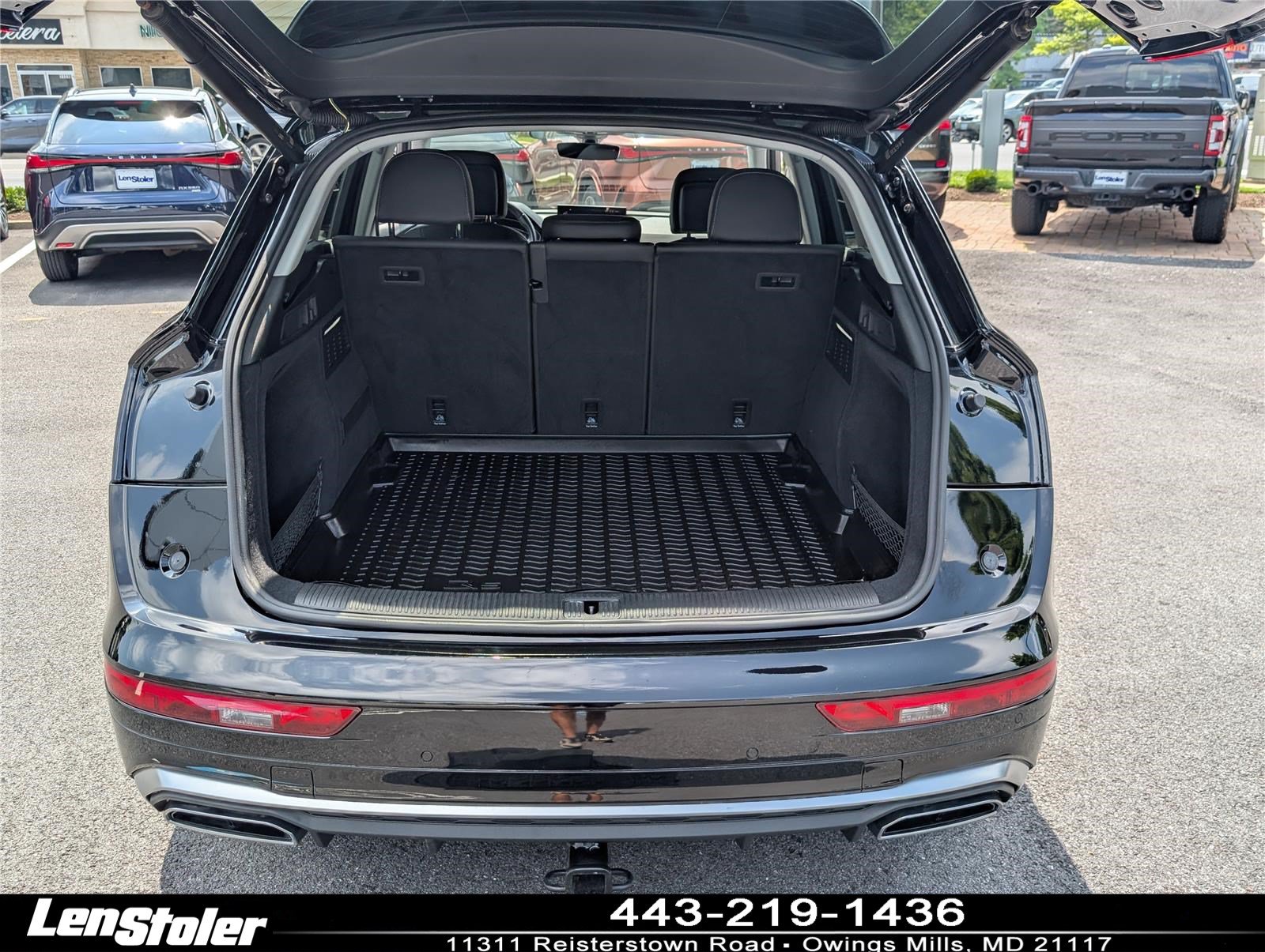 Used 2023 Audi Q5 2.0T Premium w/ Convenience Package AWD/4WD image 13