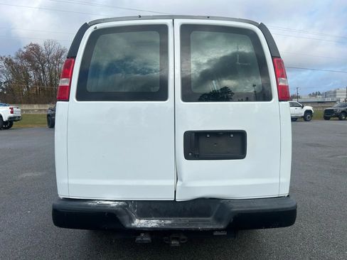 Used 2020 GMC Savana 2500 Extended w/ Enhanced Convenience Package image 7
