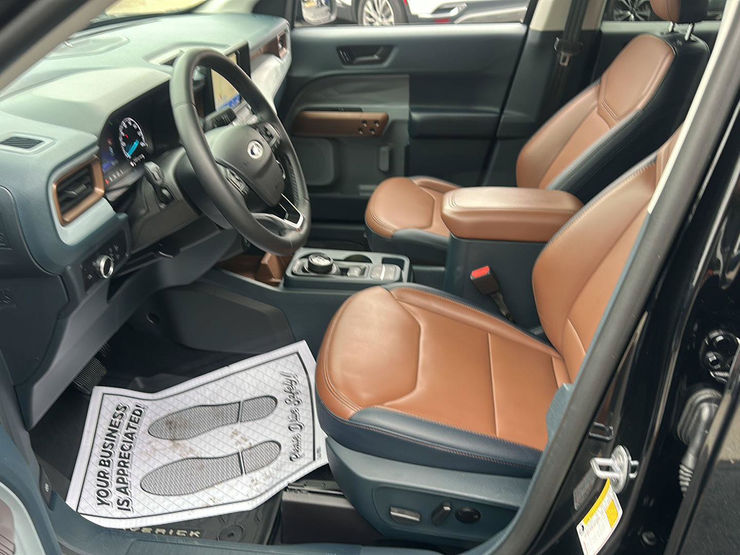 Used 2024 Ford Maverick Lariat AWD/4WD image 17