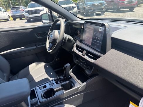 New 2026 Subaru Outback Limited AWD/4WD image 47