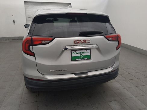 Used 2020 GMC Terrain SLE FWD image 6