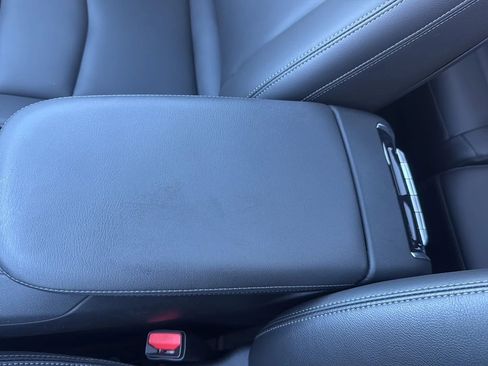 Used 2024 Cadillac XT6 Luxury w/ LPO, Floor Liner Package image 34