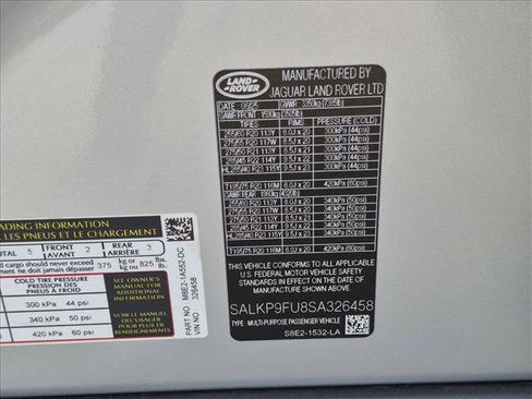 Used 2025 Land Rover Range Rover SE AWD/4WD image 15