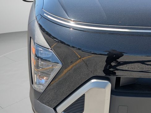 Certified 2026 Hyundai Kona SE FWD image 33