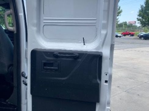 Used 2021 Ford Transit 250 Low Roof w/ Exterior Upgrade Package RWD image 10