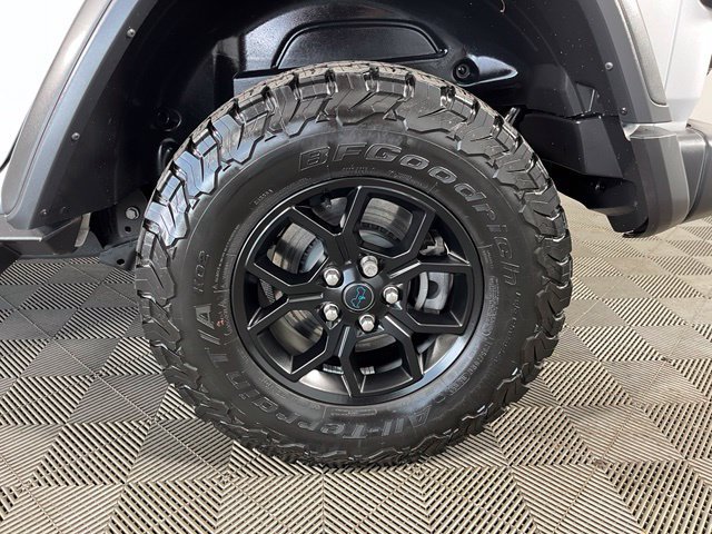 Used 2024 Jeep Wrangler Unlimited AWD/4WD image 10