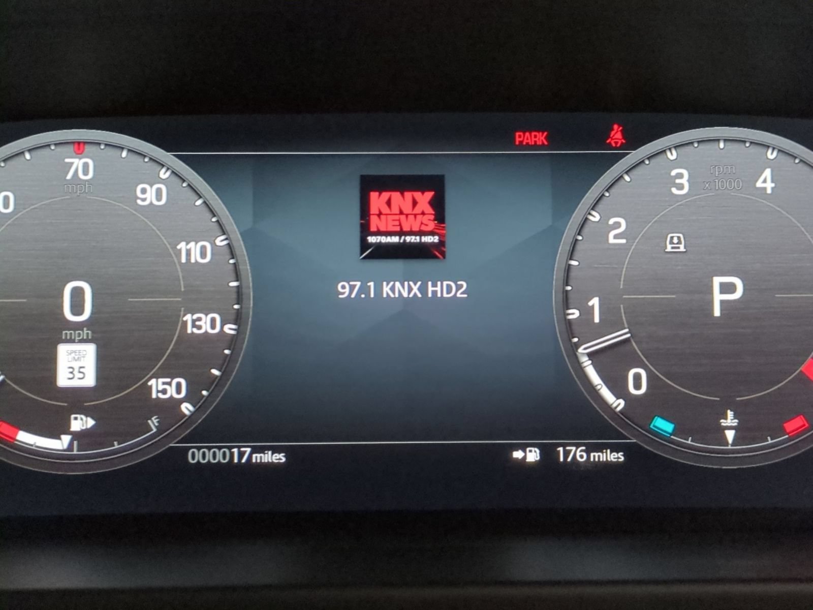 New 2026 Land Rover Defender 110 X-Dynamic SE AWD/4WD image 18