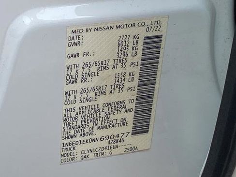 Used 2022 Nissan Frontier SV AWD/4WD image 27
