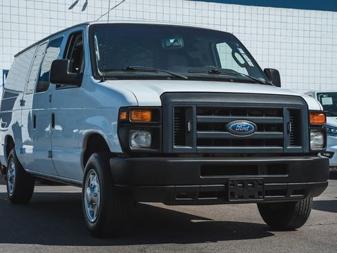 Used 2013 Ford E-150 and Econoline 150 w/ PWR Group image 4