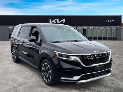 Used 2023 Kia Carnival EX