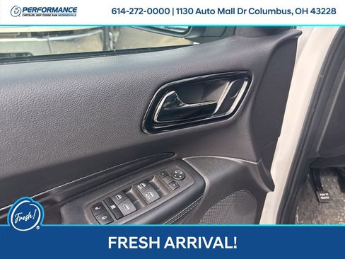 Used 2022 Dodge Durango GT image 18