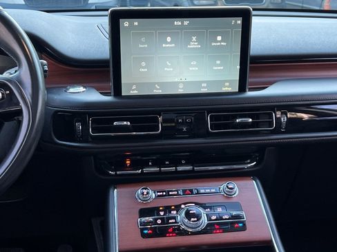 Used 2022 Lincoln Aviator Reserve image 22