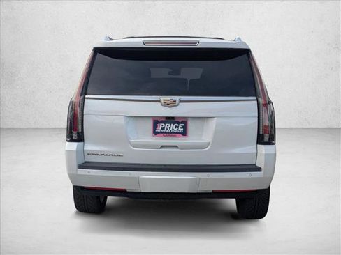 Used 2020 Cadillac Escalade Platinum image 7
