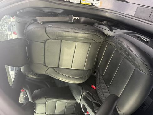 Used 2017 Ford Mustang GT RWD image 19