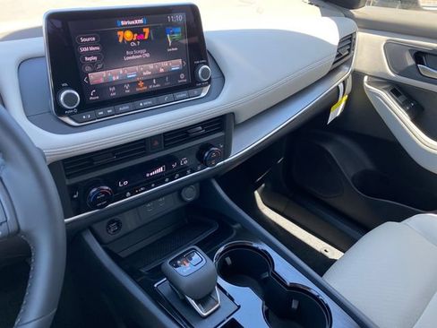 New 2026 Nissan Rogue Dark Armor AWD/4WD image 16
