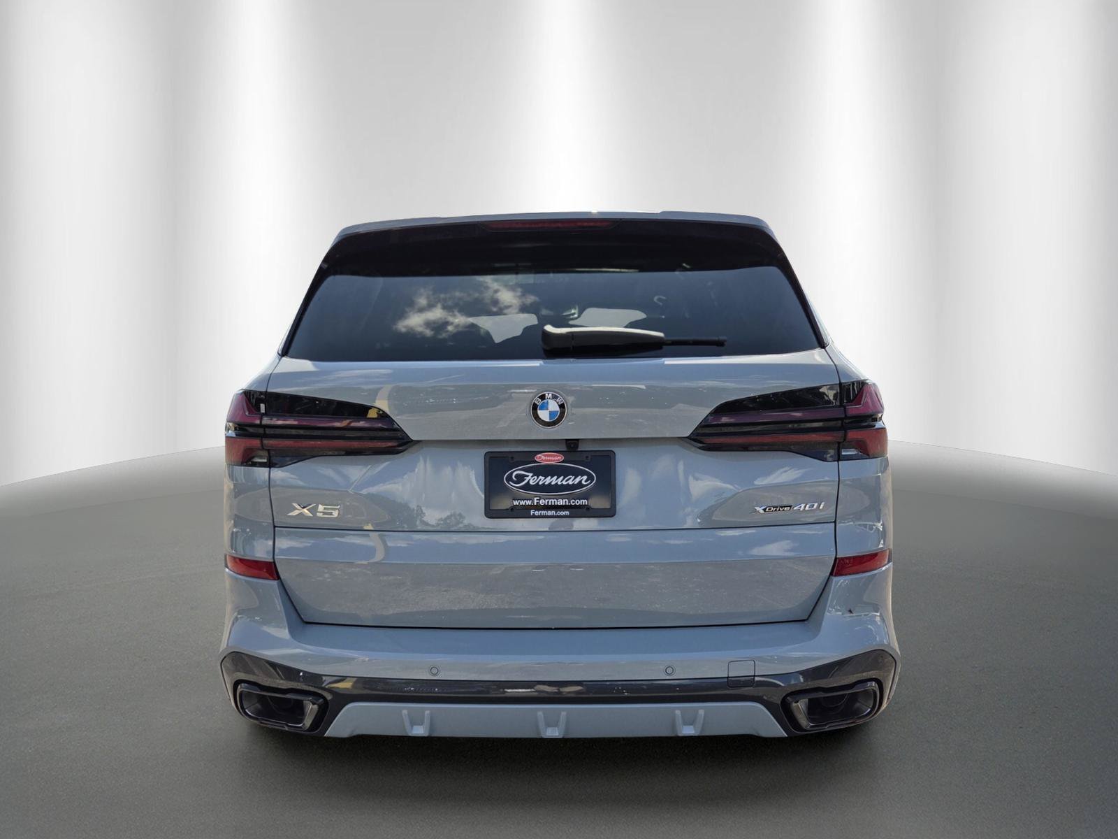 New 2026 BMW X5 xDrive40i w/ M Sport Package AWD/4WD image 6