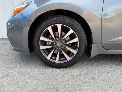 Used 2016 Nissan Altima 2.5 SV w/ Convenience Package FWD image 36