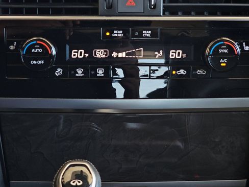 Used 2024 INFINITI QX80 Luxe AWD/4WD image 27